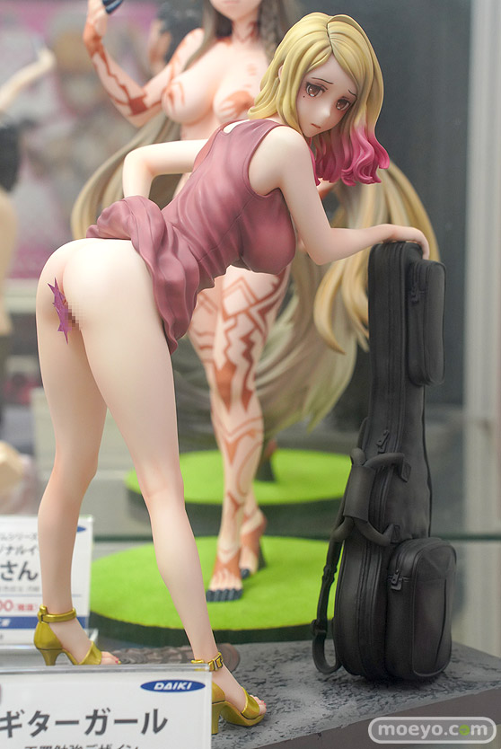 秋葉原の新作フィギュア展示の様子 あみあみ 34