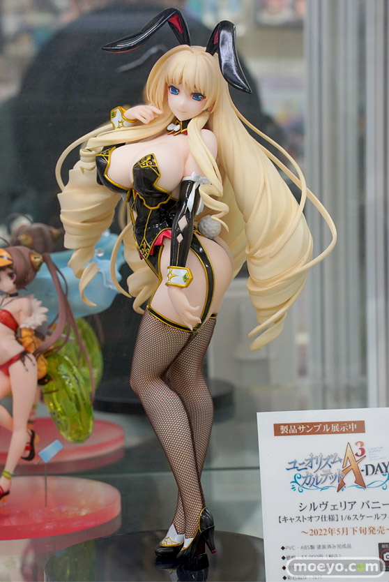 秋葉原の新作フィギュア展示の様子 あみあみ 05