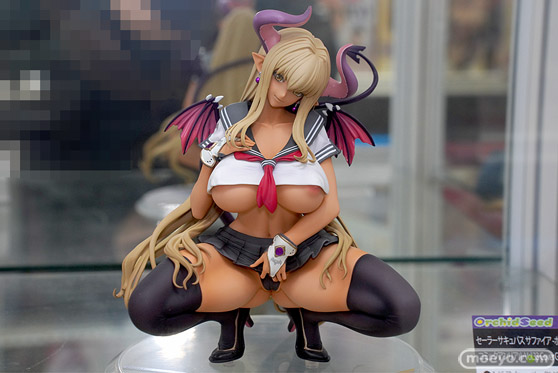 秋葉原の新作フィギュア展示の様子 あみあみ 46