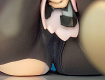 【WF2022冬】わんだらー新作美少女フィギュア「ドールズフロントライン 一〇〇式 重傷 ver.」彩色サンプルが展示！