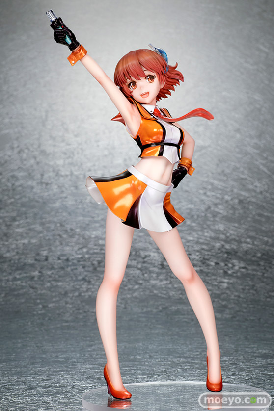 キューズQ ULTRAMAN 佐山レナ 科特隊風アイドルルック 宮田夏帆 アンドウケンジ フィギュア 01