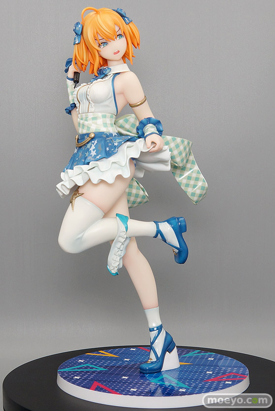 エモントイズ 嫌な顔されながらおパンツ見せてもらいたい  アイドルのYuina フィギュア パンツ  製品版 02