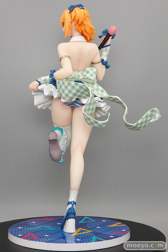 エモントイズ 嫌な顔されながらおパンツ見せてもらいたい  アイドルのYuina フィギュア パンツ  製品版 06