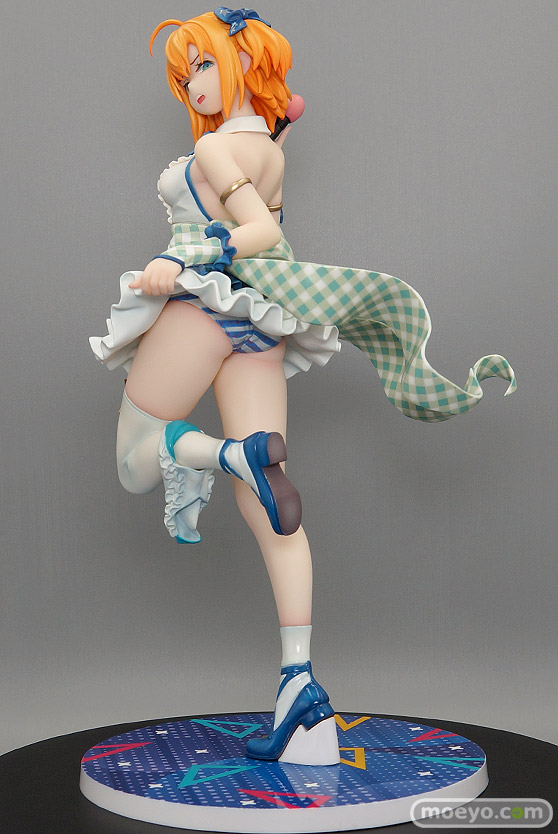 エモントイズ 嫌な顔されながらおパンツ見せてもらいたい  アイドルのYuina フィギュア パンツ  製品版 07