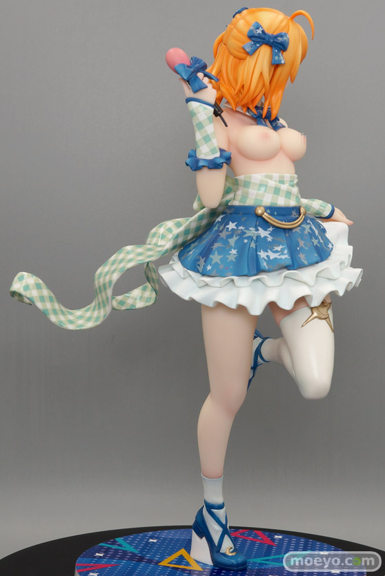 エモントイズ 嫌な顔されながらおパンツ見せてもらいたい  アイドルのYuina フィギュア パンツ  製品版 31