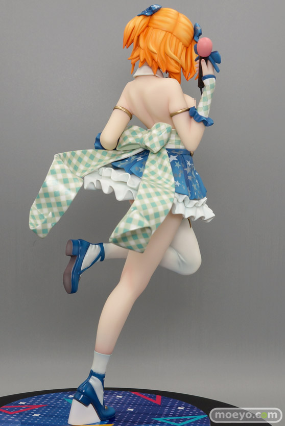 エモントイズ 嫌な顔されながらおパンツ見せてもらいたい  アイドルのYuina フィギュア パンツ  製品版 32