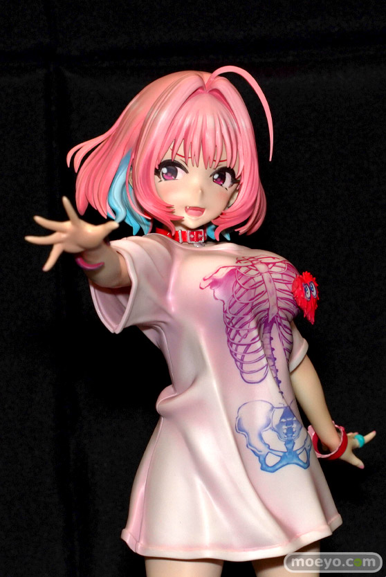 画像　フィギュア　サンプル　レビュー　ワンダーフェスティバル2022 [冬]　シアノアクリレート ポリゴノイズ まるちしんく 08