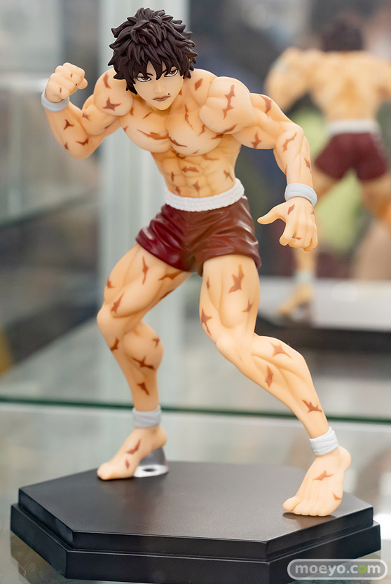 秋葉原の新作フィギュア展示の様子 あみあみ20