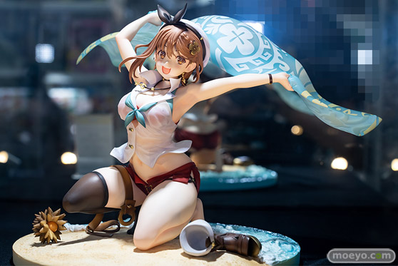 秋葉原の新作フィギュア展示の様子 あみあみ 06