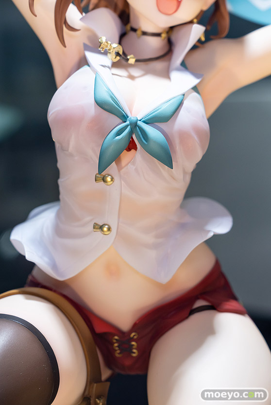 秋葉原の新作フィギュア展示の様子 あみあみ 09