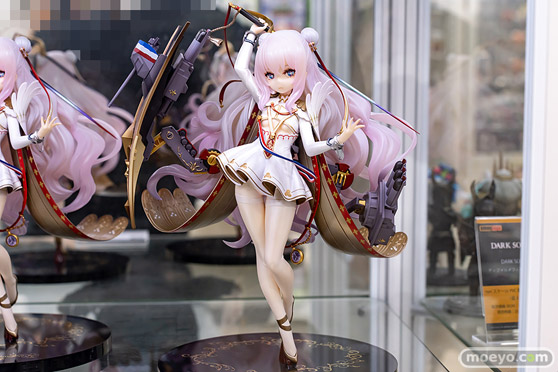 秋葉原の新作フィギュア展示の様子 あみあみ 30