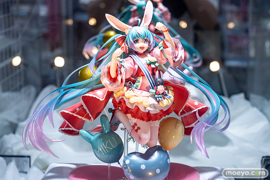 秋葉原の新作フィギュア展示の様子 あみあみ 34