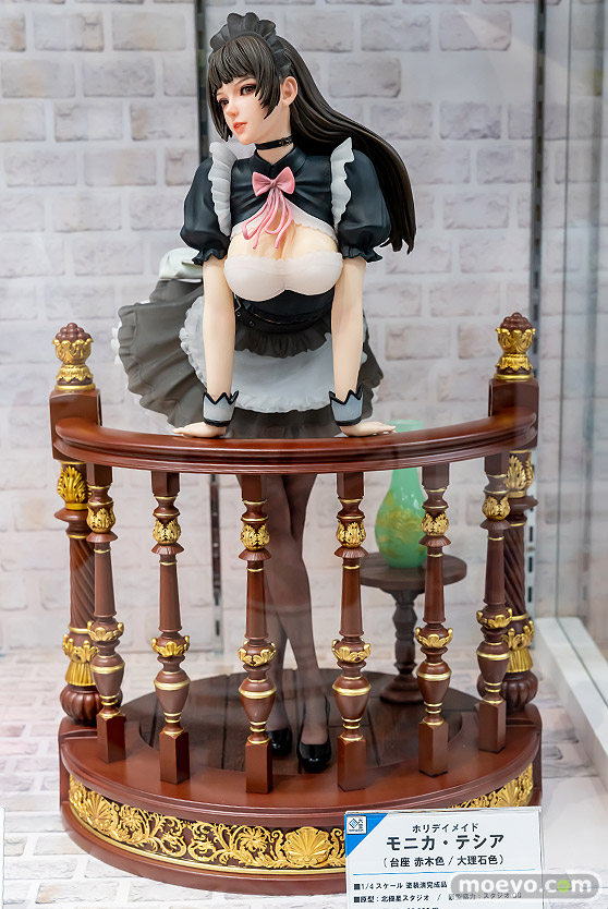回天堂 ホリデーメイド モニカ・テシア(台座 赤木色) 北極星スタジオ フィギュア ボークス 01