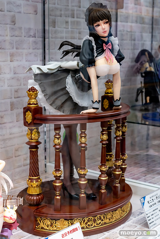 回天堂 ホリデーメイド モニカ・テシア(台座 赤木色) 北極星スタジオ フィギュア ボークス 02