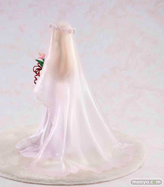 KADOKAWA 劇場版「Fate/kaleid liner プリズマ☆イリヤ Licht 名前の無い少女」イリヤスフィール・フォン・アインツベルン ウェディングドレスver. フィギュア 04