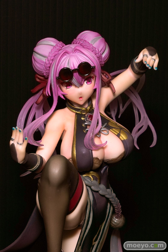 画像　フィギュア　サンプル　レビュー　ワンダーフェスティバル2022 [夏]　グリズリーパンダ ゴレット ワンダーショウケース 17