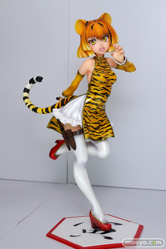 画像　フィギュア　サンプル　レビュー　ワンダーフェスティバル2022 [夏]　ガンドール シャークフィン スノー☆キャット 11