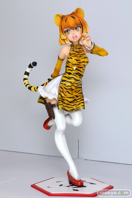 画像　フィギュア　サンプル　レビュー　ワンダーフェスティバル2022 [夏]　ガンドール シャークフィン スノー☆キャット 13