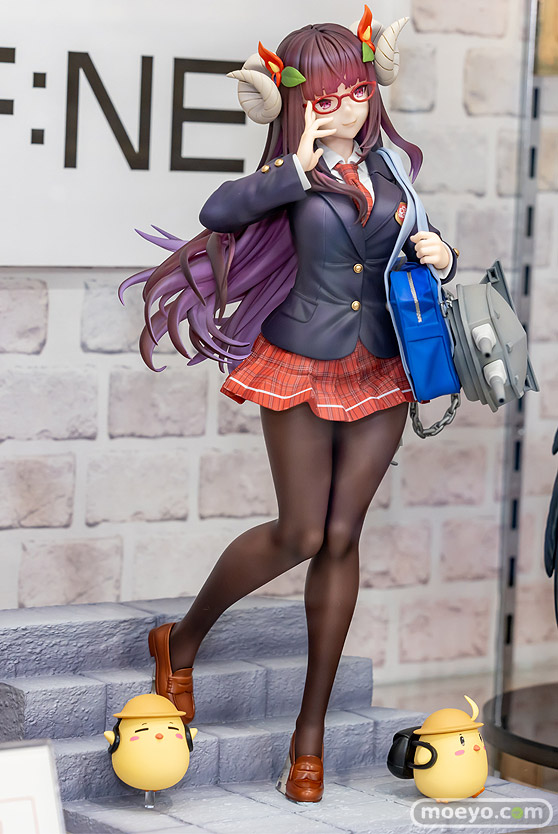 フリュー アズールレーン 駿河 文化系なんだからっver. イクリエ 月柳 フィギュア ボークス 02