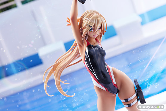 深井涼介が展開する『ARMS NOTE』より、AMAKUNIフィギュア「ARMS NOTE 水泳部のコウハイちゃん」の再販と2種のカラーバリエーションが発売決定！34