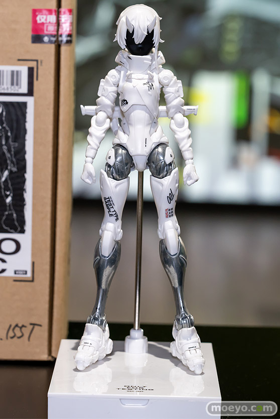 Motored Cyborg Runner Figure Exhibition MOTORED LABORATORY　05