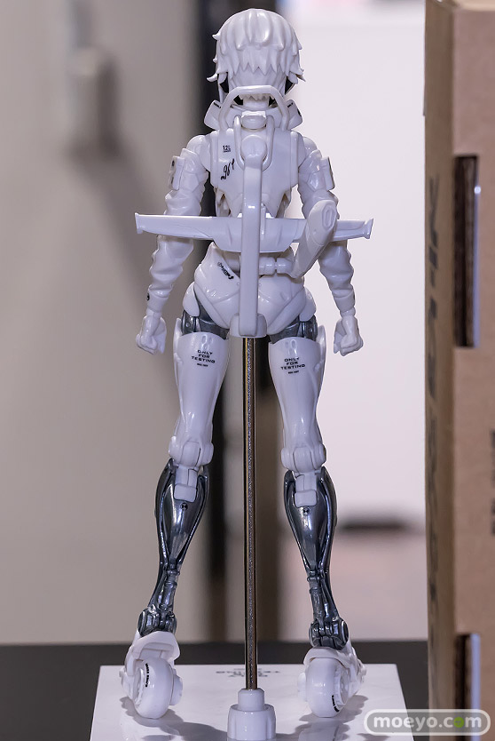 Motored Cyborg Runner Figure Exhibition MOTORED LABORATORY　06