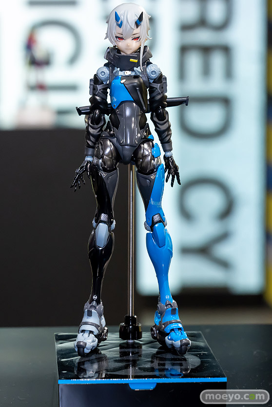 Motored Cyborg Runner Figure Exhibition MOTORED LABORATORY　08