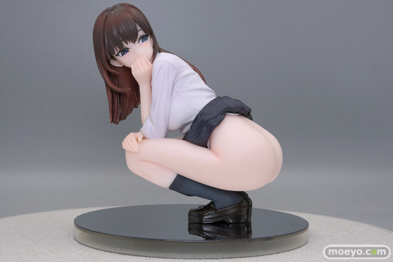 加瀬大輝 しゃがみJKさん エロ フィギュア B´full hisu インサイト  03