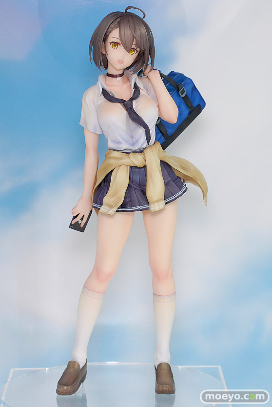 アルター アズールレーン ボルチモア エースの放課後Ver. 田中冬志 けん メガホビEXPO2022 NEW DOT フィギュア 01