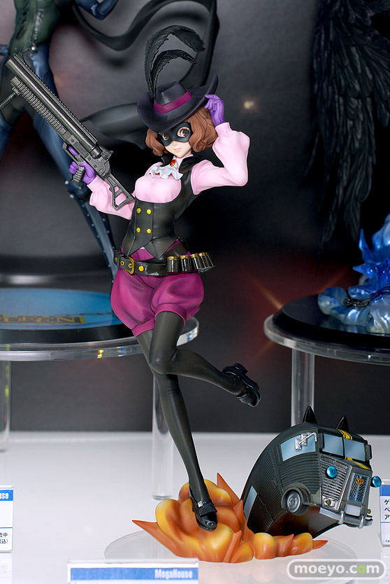 メガハウス Lucrea(ルクリア) ペルソナ5 ザ・ロイヤル ノワール(奥村春)&モルガナカー フィギュア イヌイ えこし 01