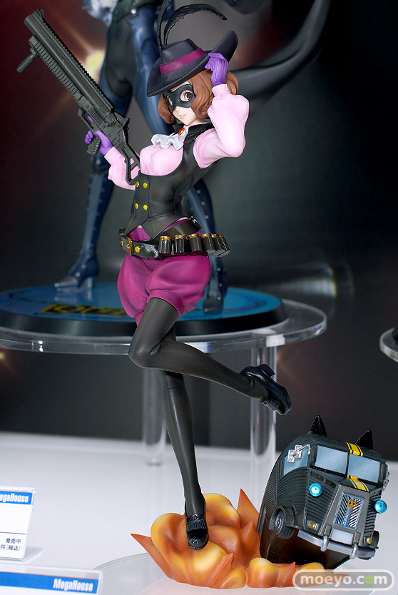 メガハウス Lucrea(ルクリア) ペルソナ5 ザ・ロイヤル ノワール(奥村春)&モルガナカー フィギュア イヌイ えこし 03