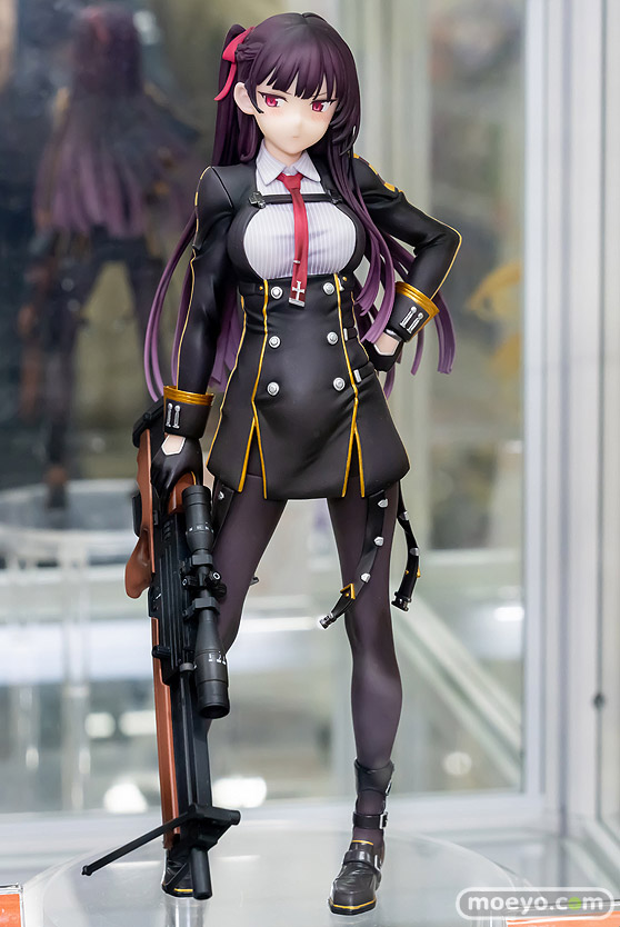 秋葉原の新作フィギャ展示の様子 あみあみ エロ 01