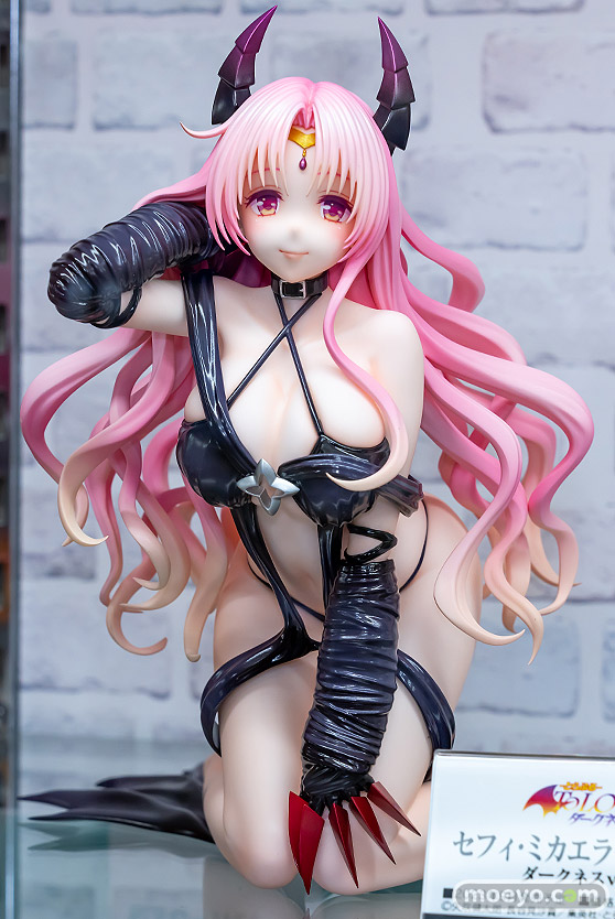 秋葉原の新作フィギャ展示の様子 ボークス 20