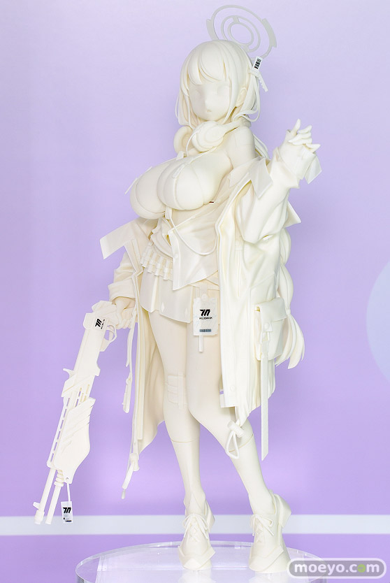 ミメヨイ ブルーアーカイブ エイミ メガホビEXPO2022 NEW DOT フィギュア 01