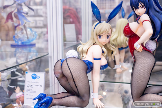 秋葉原の新作フィギャ展示の様子 あみあみ  07