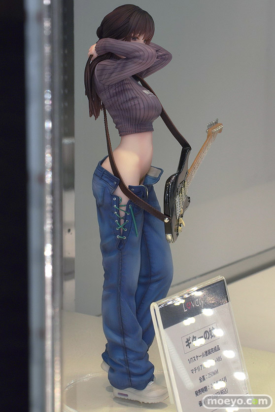 Lovely ギターの妹 Illustrated by hitomio拾六 光る石 フィギュア エロ フィギュア　あみあみホビーキャンプ2022秋 02