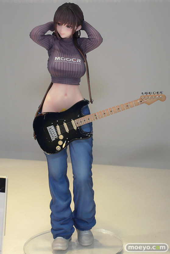 Lovely ギターの妹 Illustrated by hitomio拾六 光る石 フィギュア エロ フィギュア　あみあみホビーキャンプ2022秋 03
