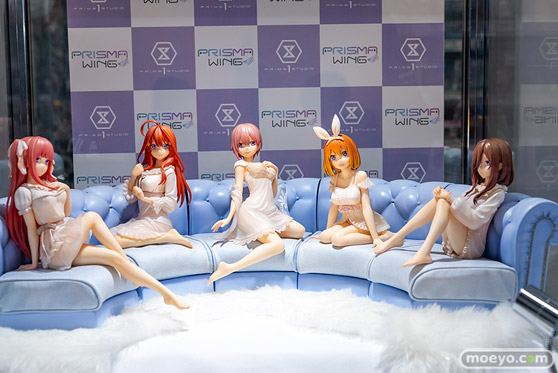 秋葉原の新作フィギュア展示の様子 あみあみ 01