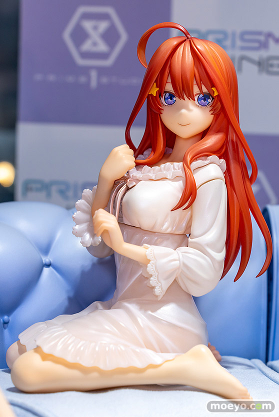 秋葉原の新作フィギュア展示の様子 あみあみ 04