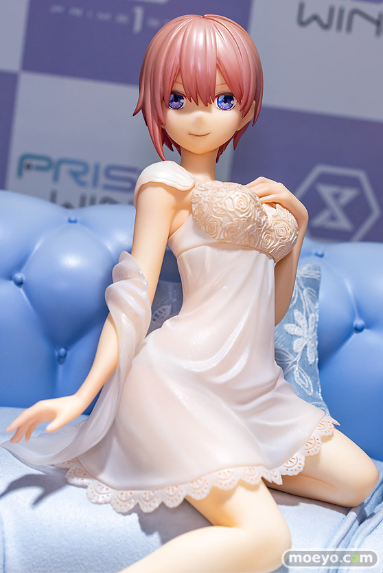 秋葉原の新作フィギュア展示の様子 あみあみ 06