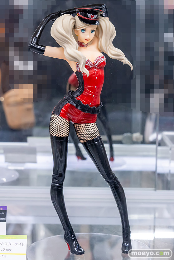 秋葉原の新作フィギュア展示の様子 あみあみ 30