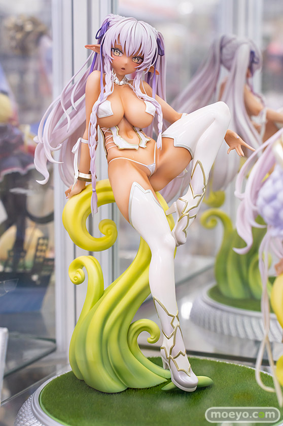 秋葉原の新作フィギュア展示の様子 あみあみ 41