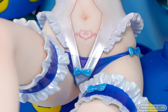 あみあみ×AMAKUNI BOMBERGIRL アクア(レウィシア・アクアブルー)ヴァンパイアネグリジェVer. ヤドカリ あきもとはじめ メガホビEXPO2022 NEW DOT フィギュア 13