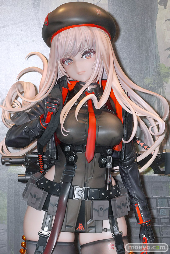 NIKKE 等身大 ラピ フィギュア コミックマーケット101 NIKKE等身大ラピ メガニケ 04