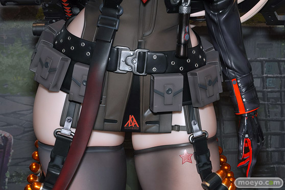 NIKKE 等身大 ラピ フィギュア コミックマーケット101 NIKKE等身大ラピ メガニケ 09