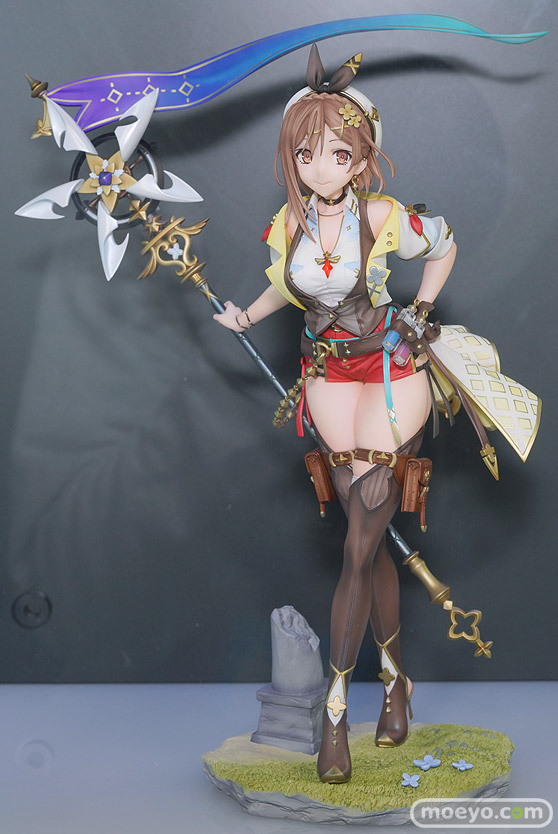 Wonderful Works 等身大フィギュア ライザ コミックマーケット101 フィギュア やわらか素材 01