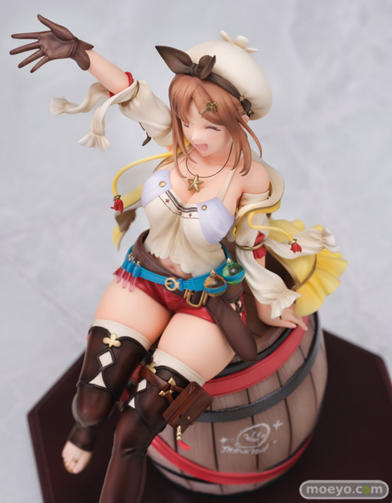 あみあみ ライザのアトリエ 常闇の女王と秘密の隠れ家 ライザ 「アトリエ」シリーズ25周年記念ver DX版 じょんじ コネクトレクト フィギュア 09