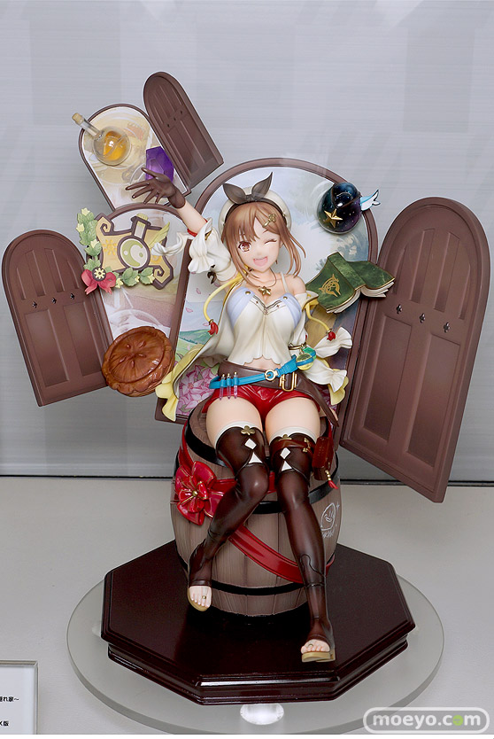 フィギュア ワンダーフェスティバル2023 [冬]  DCTer AMAKUNI KT model+ PRISMA WING あみあみ 43