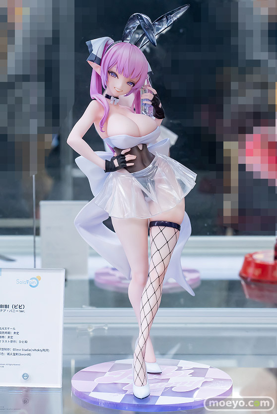 秋葉原の新作フィギュア展示の様子 あみあみ 18