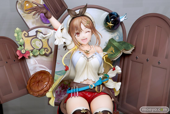 あみあみ ライザのアトリエ 常闇の女王と秘密の隠れ家 ライザ 「アトリエ」シリーズ25周年記念ver DX版 じょんじ コネクトレクト フィギュア ワンダーフェスティバル2023 [冬] 04